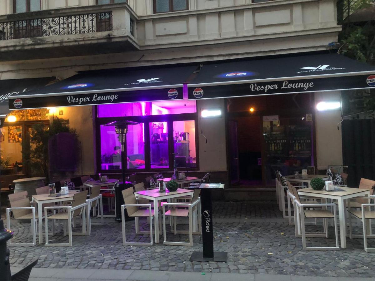 Old Town Bar On Street Tonitza Appartamento *